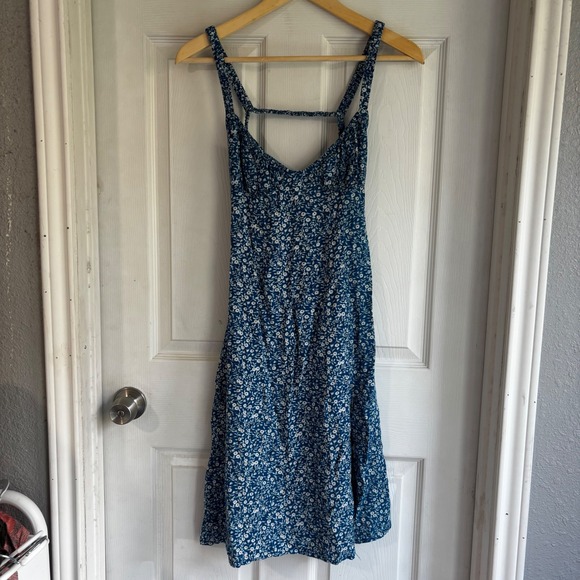 Princess Polly Dresses & Skirts - Princess Polly Blue Floral Mini Dress Spaghetti Straps Back Detail‎